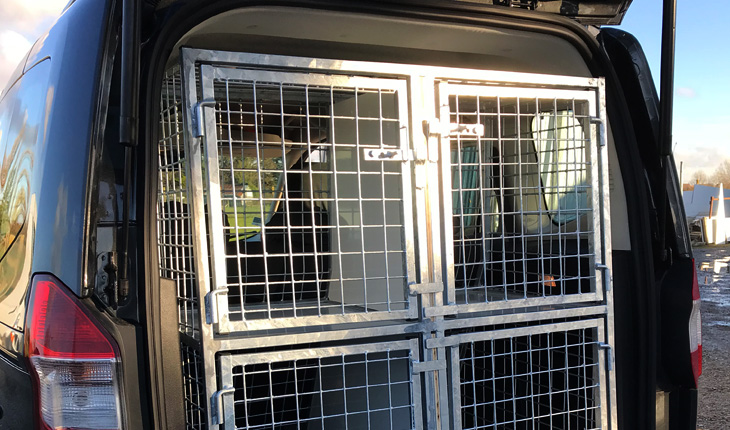 Aménagement cages 4 places Peugeot Partner