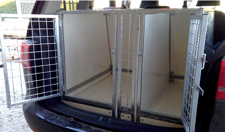 Cage double asymétrique